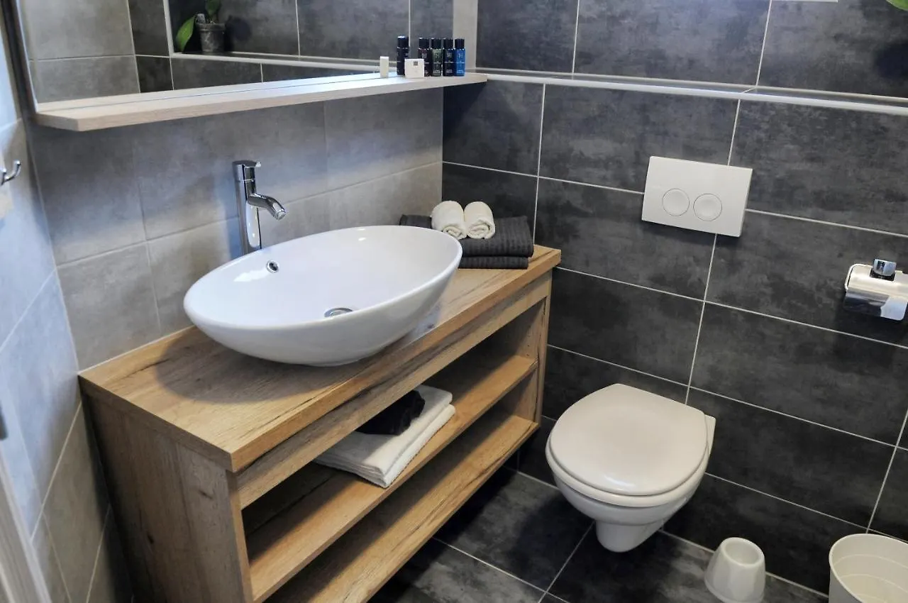 Azur Bed & Breakfast Novi Vinodolski